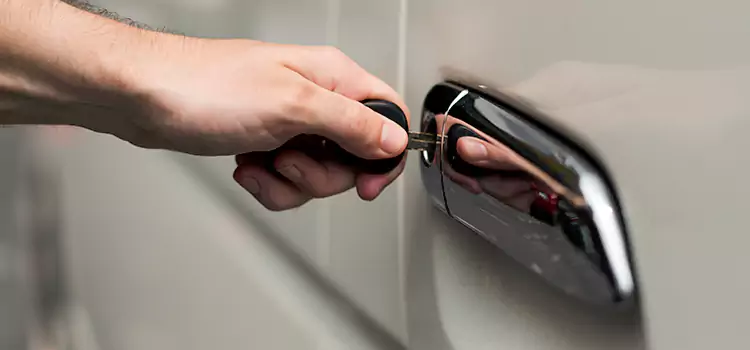 Why Choose Our Auto Locksmith Team in Palm Valley, FL?