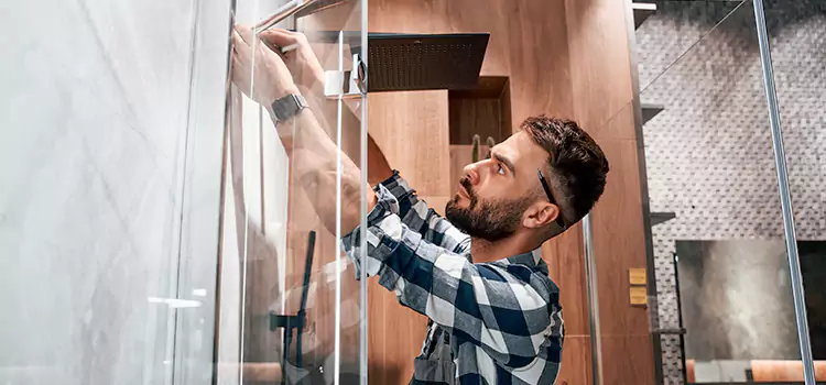 Replace Shower Doors with Frameless Palm Valley